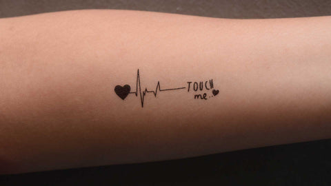 Quanto costa un tatuaggio piccolo sul polso